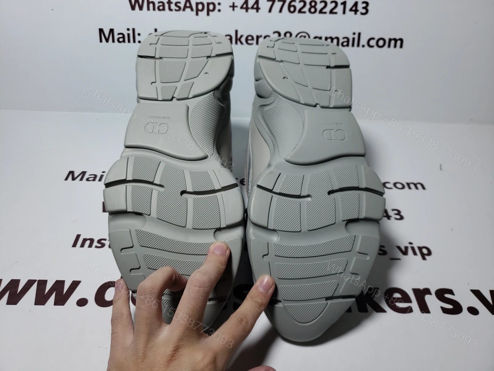 View 5 of Dior B22 Triple Grey 3SN231YKA804