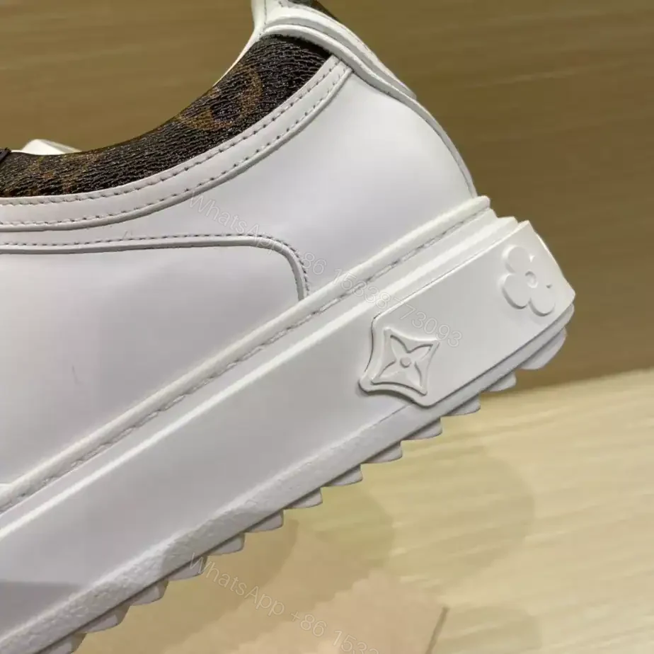 View 3 of LV TIME OUT SNEAKER – LSVM054