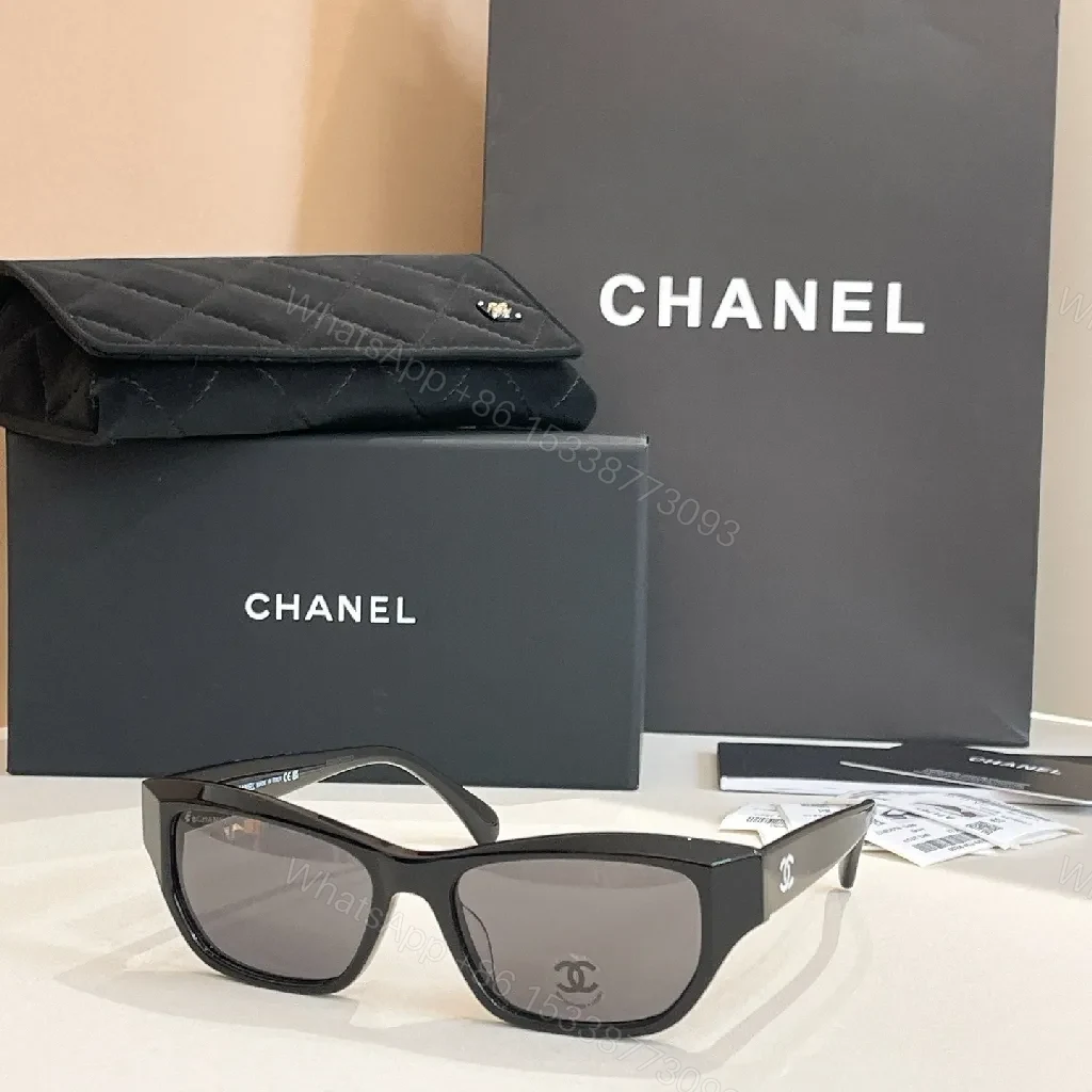 Quilted Black Sunglasses Case Set: Modern Luxury — view 1
