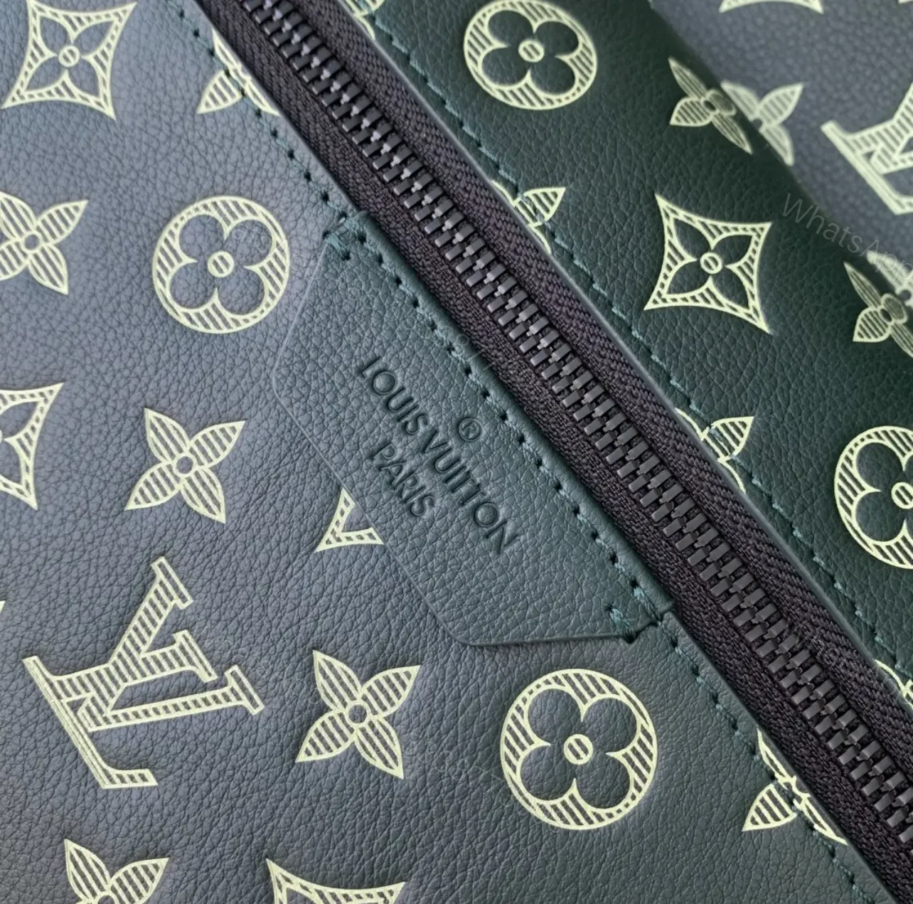 View 4 of LV Discovery Backpack PM