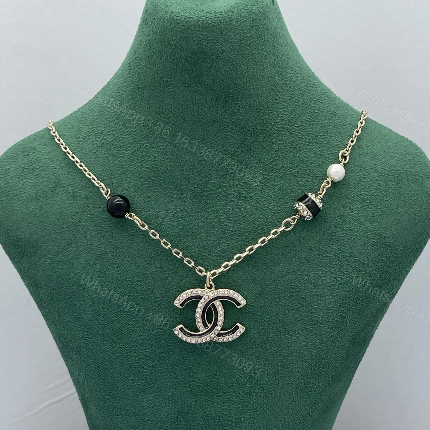 Chanel 黑金 CC 不對稱項鍊 原單 女款 黑珍珠元素 時髦高級風 — view 1