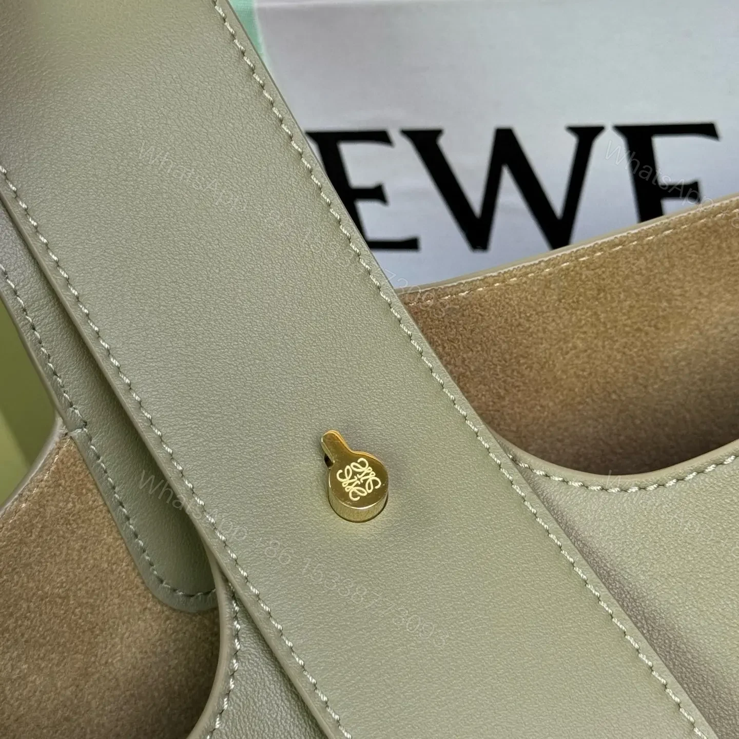 View 9 of 高仿Loewe*Bucket系列4787水桶包桉樹綠色中號免檢版