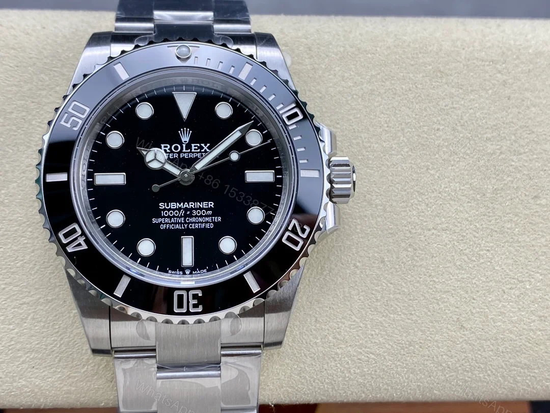 Rolex Submariner Super Clone VS V3 No-Date 41 Stainless Steel Black Cerachrom 124060-0001 — view 1