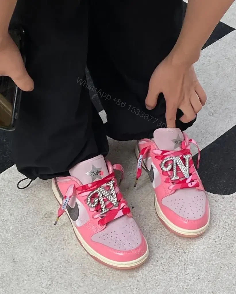 Nike Dunk Low LX Barbie — view 1