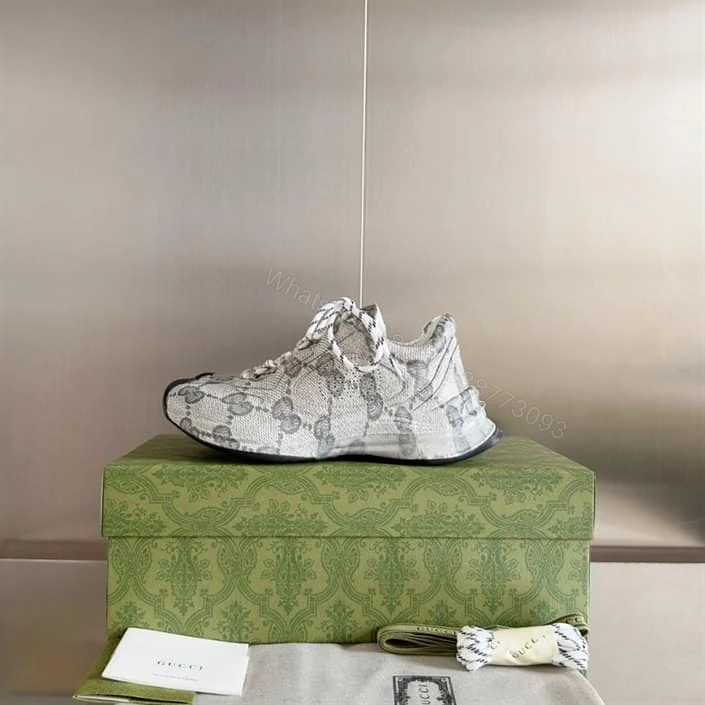View 2 of MEN’S GUCCI RUN SNEAKER – GC145