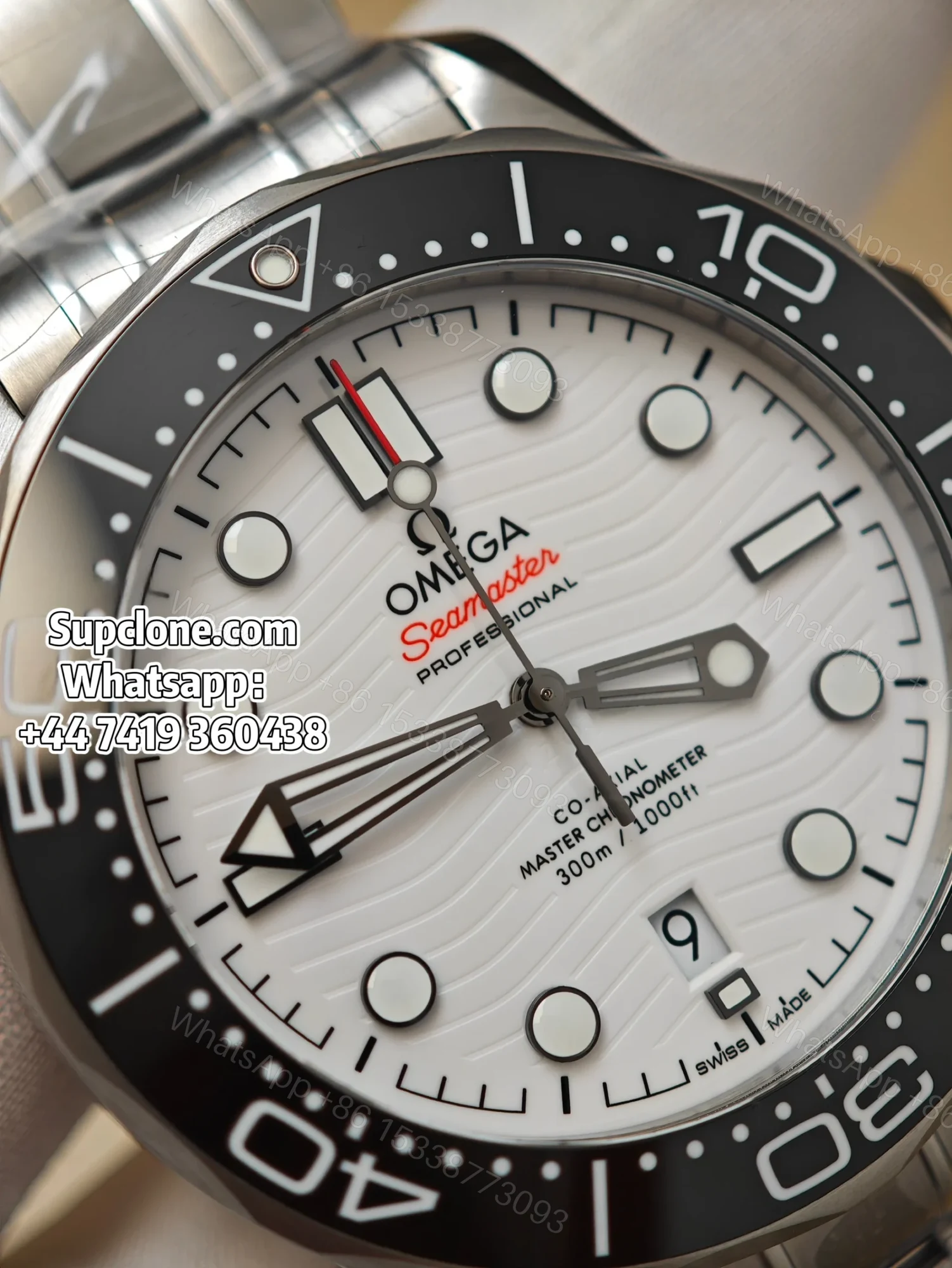 View 3 of OMEGA Super Clone Seamaster Diver 300M 210.30.42.20.04.001 42mm