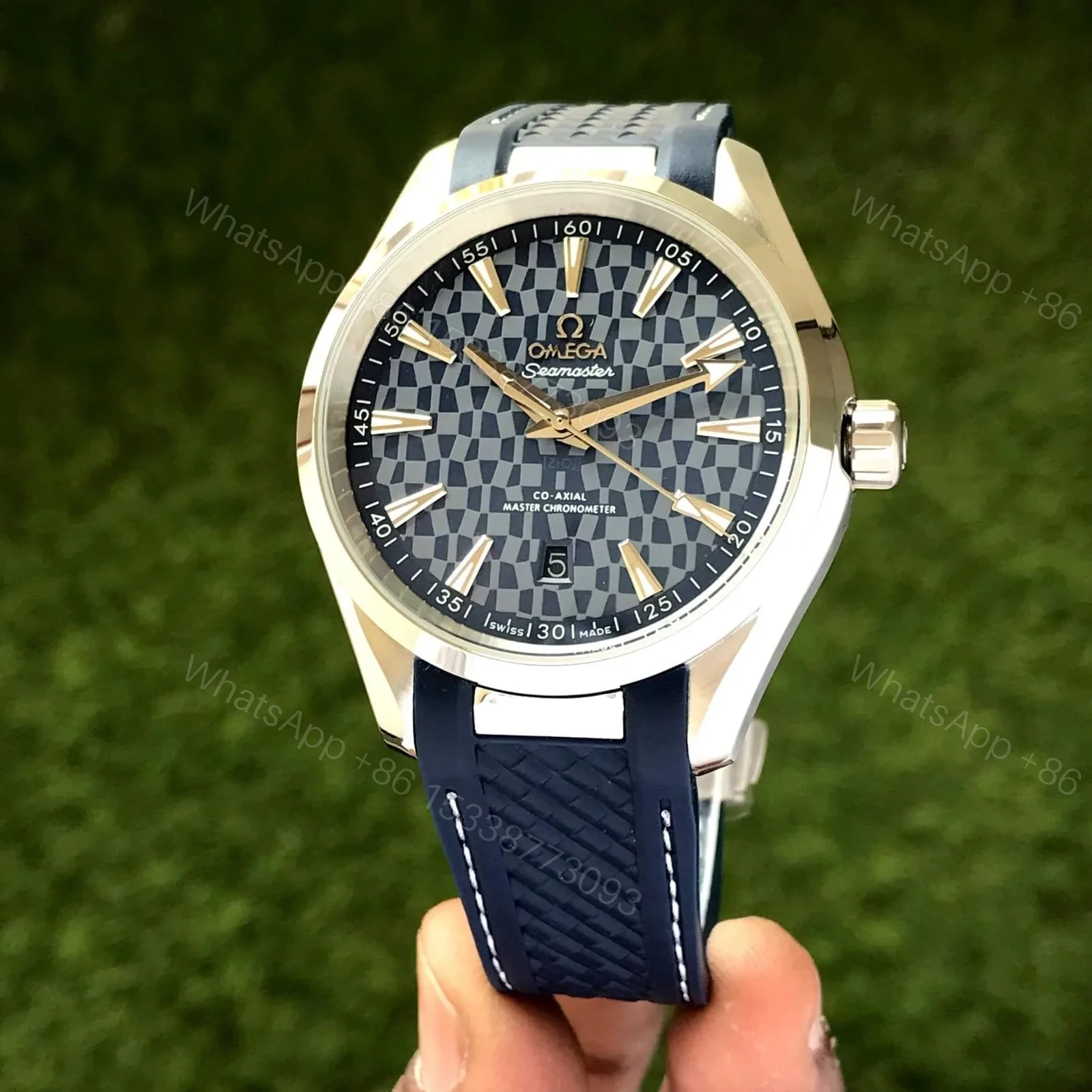 View 2 of Omega Seamaster Professional Master Chronometer