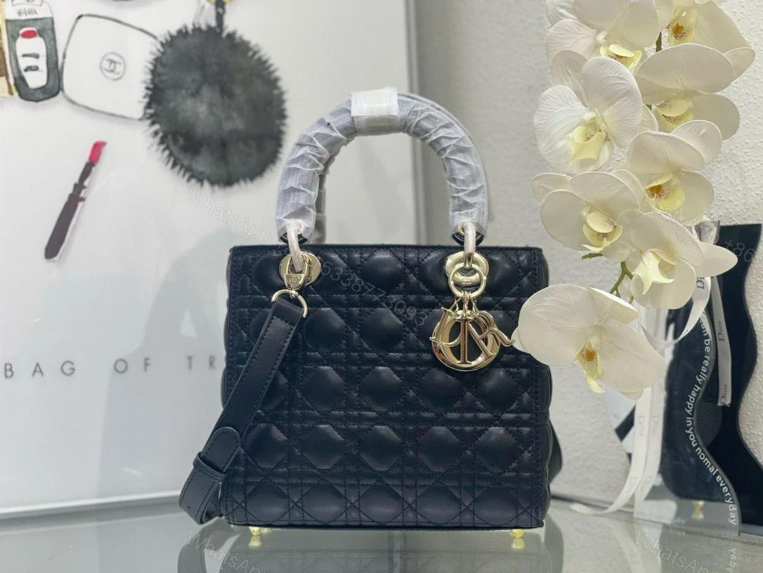 Dior Quilted Copy Bag — view 1