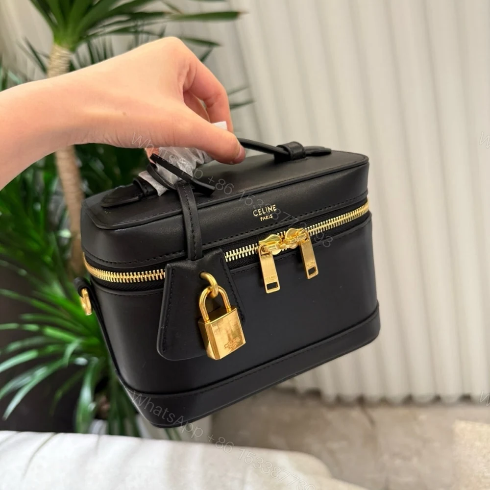 View 4 of CELINE VANITY IN SMOOTH SATINATED LEATHER BLACK 19CM 119463GG2 38NO