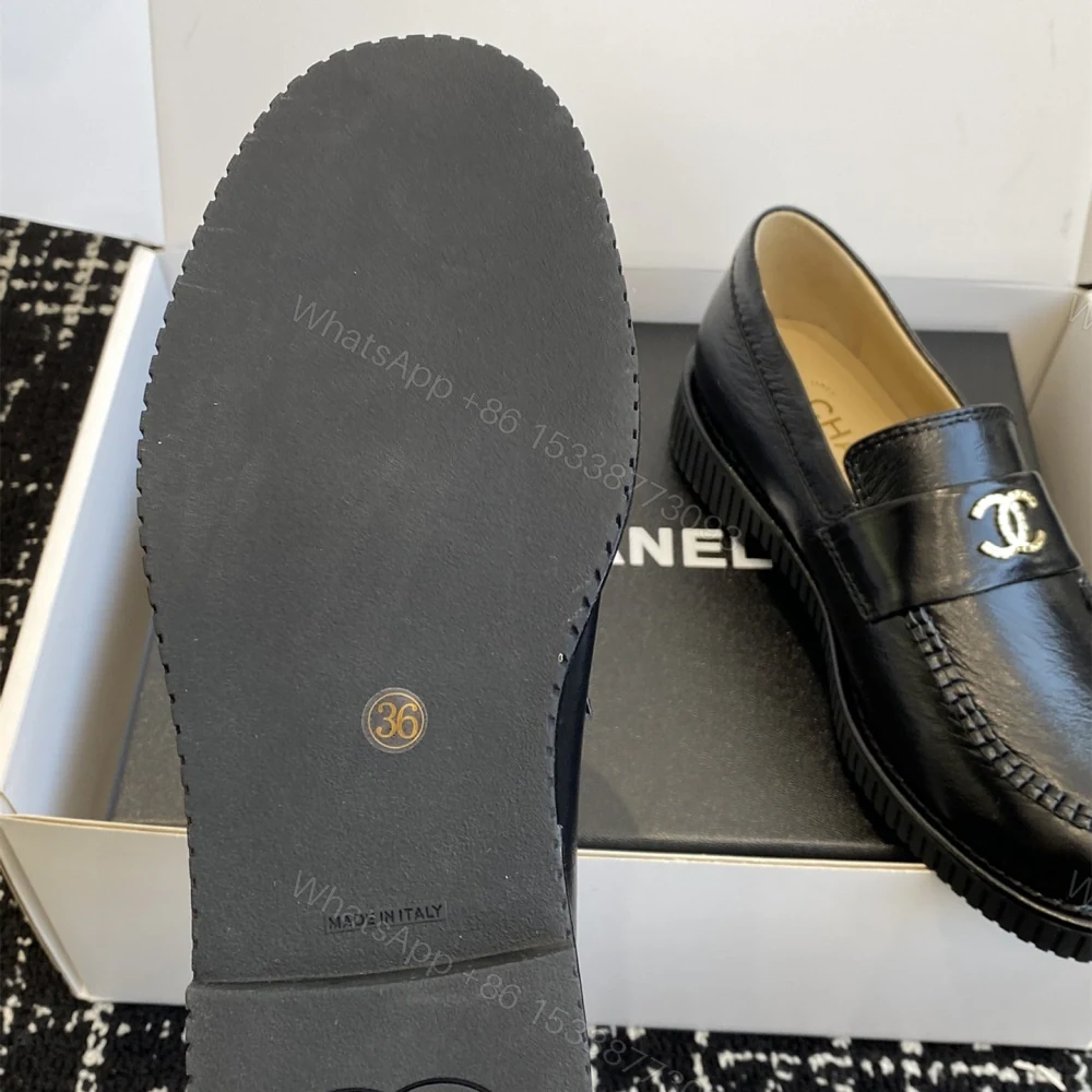 View 9 of 高仿Chanel*25C系列G46112B小牛皮樂福鞋黑色免檢版