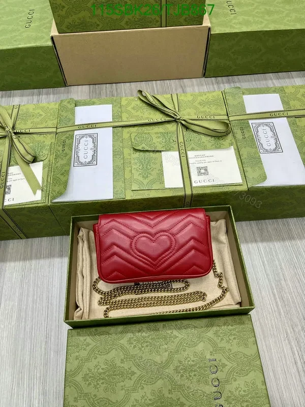 View 32 of Gucci Super Mini Bag in Beige Matelassé Chevron Leather 476433