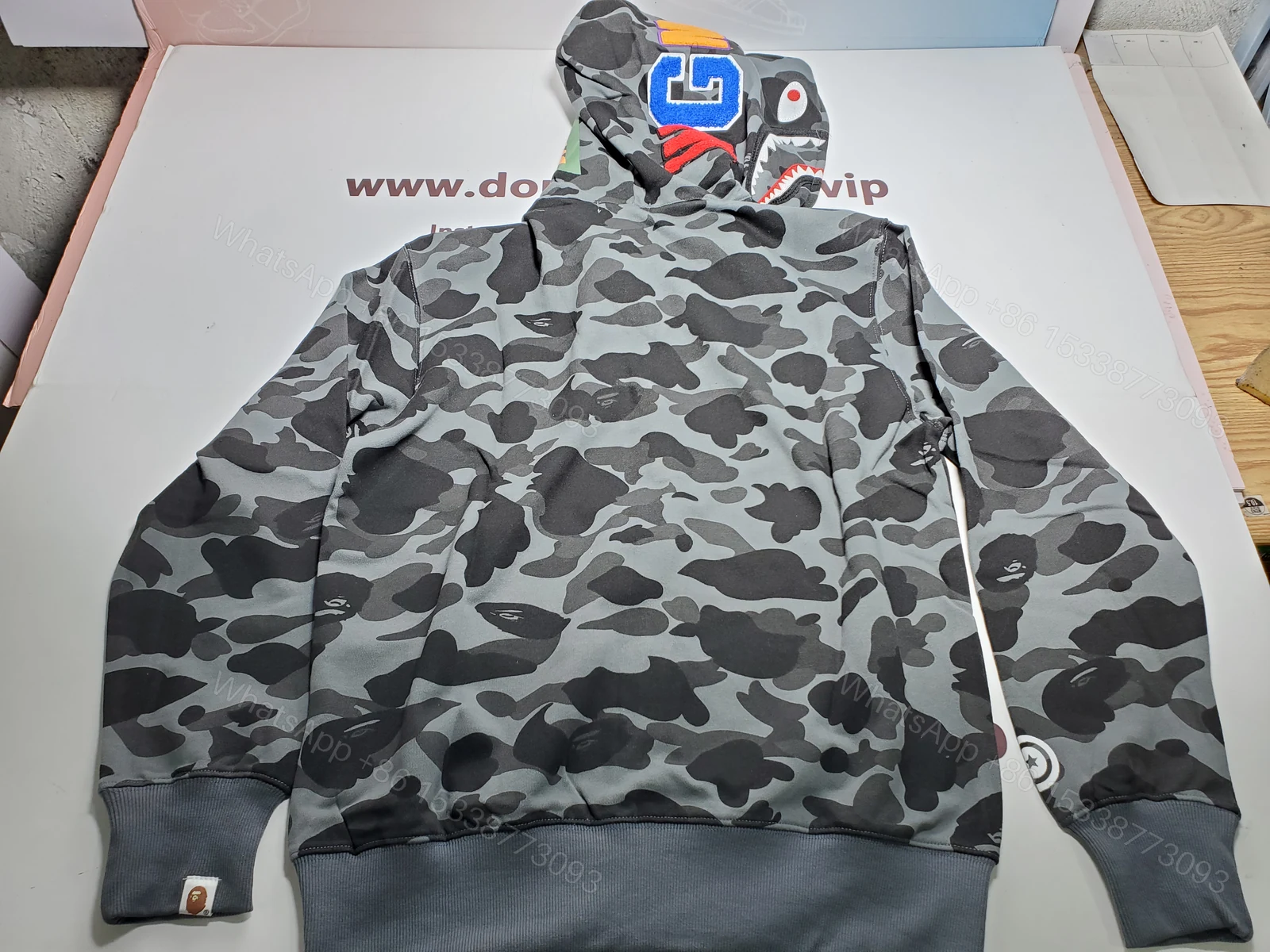 BAPE Color Camo Shark Zip Hoodie Black 4580793319054 — view 2