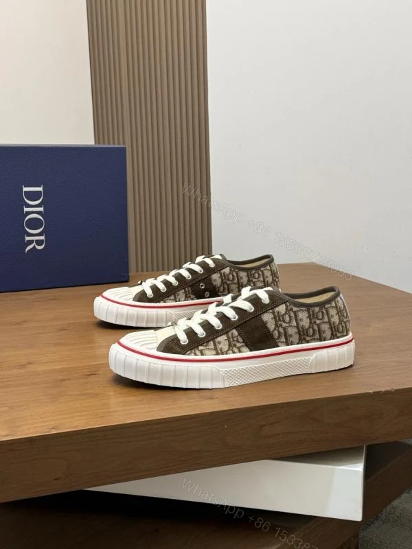 View 3 of DIOR迪奥男士低帮进口布面Logo饰扣休闲板鞋_高仿a货厂家-奢品库