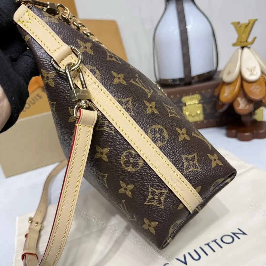 View 5 of Louis Vuitton Multipass handbag in Monogram canvas