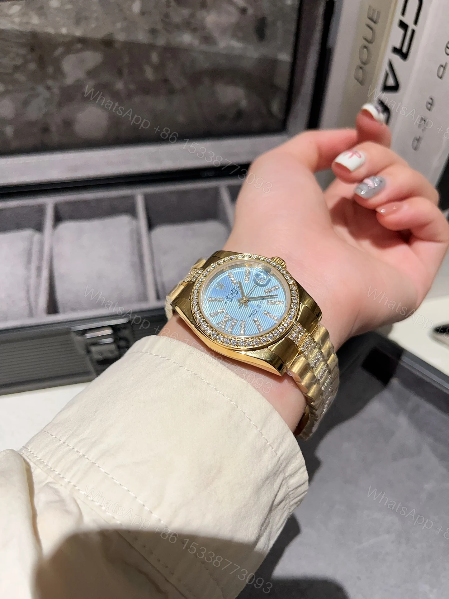 View 4 of Rolex Datejust Diamond In Gold With Blue Dial 31Mm