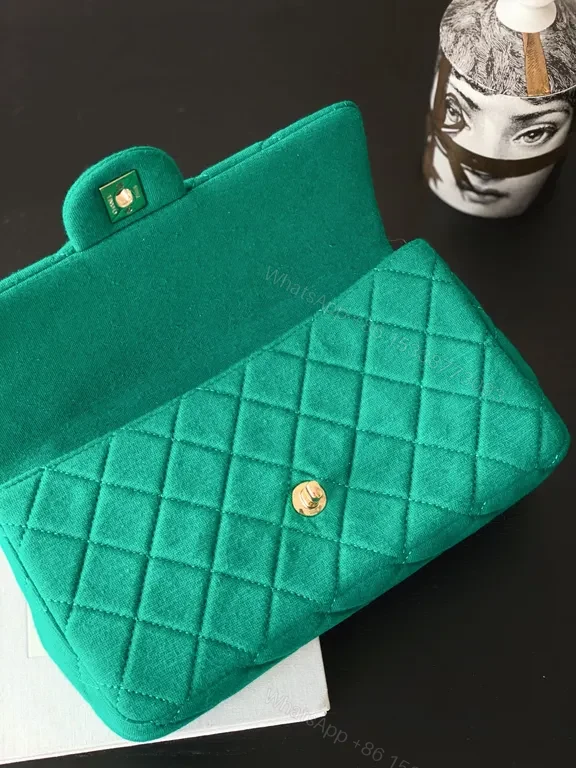 View 4 of Emerald Quilted Purse: Gold-Closure, Structured Luxe Bag