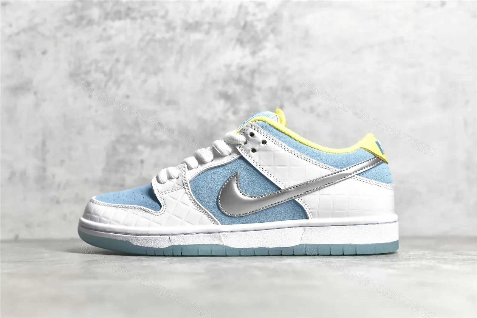 DUNK SB LOW PRO FTC LAGOON PULSE Reps — view 1