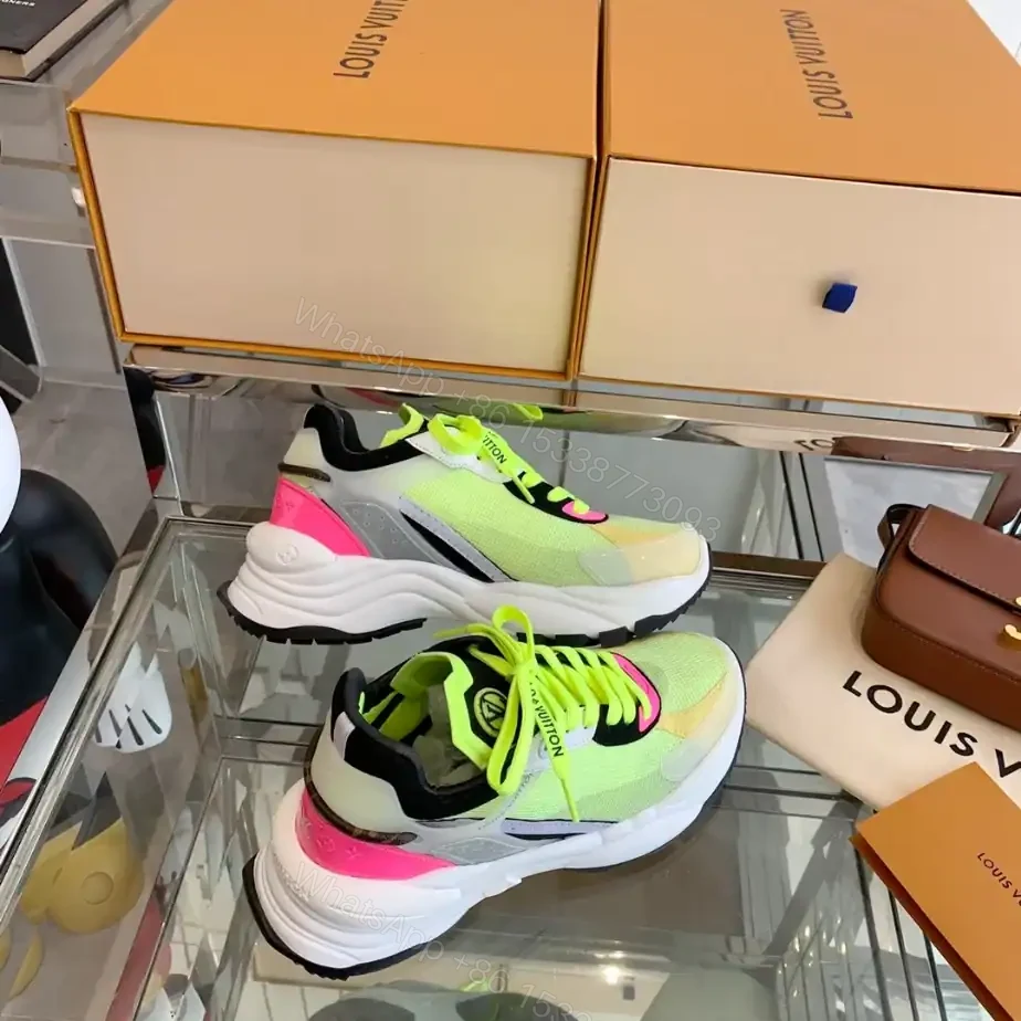 View 7 of LV WOMEN’S RUN 55 SNEAKER – LSVM062