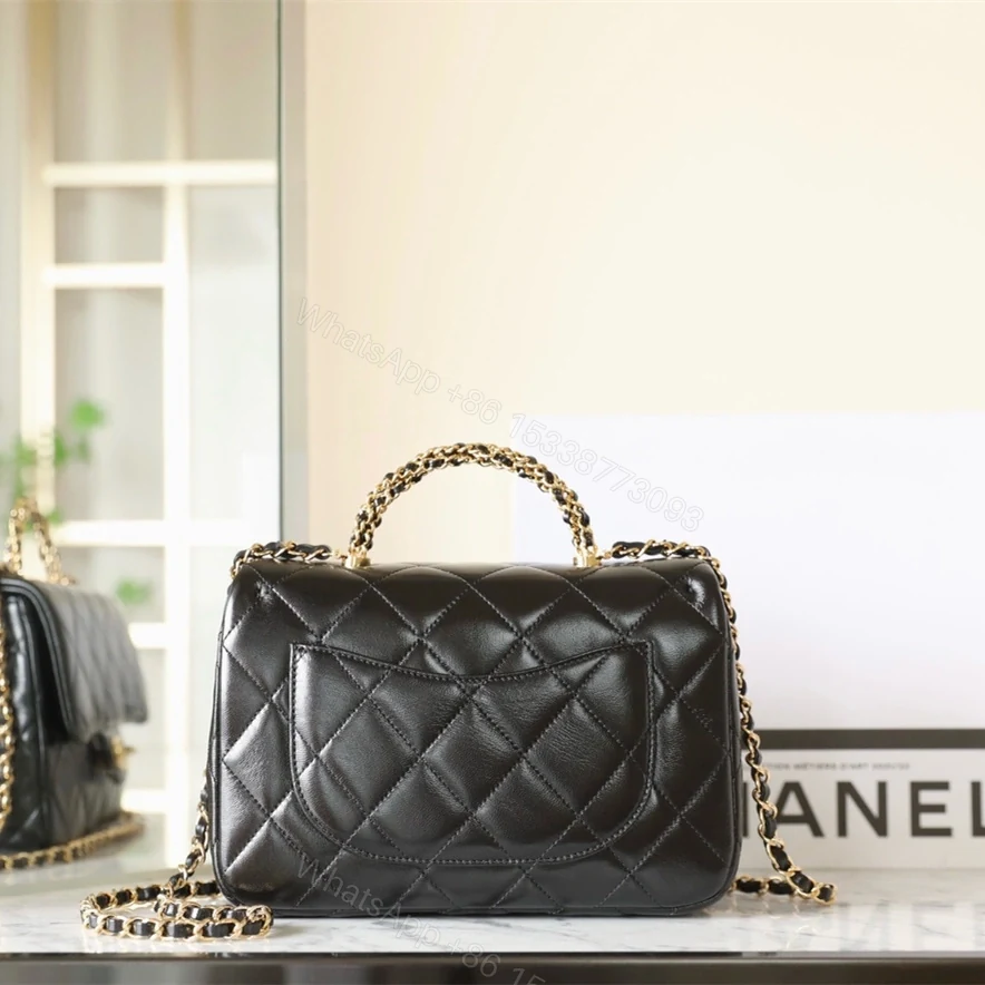 View 2 of 高仿Chanel*24B系列AS4166小羊皮郵差包黑色大號免檢版