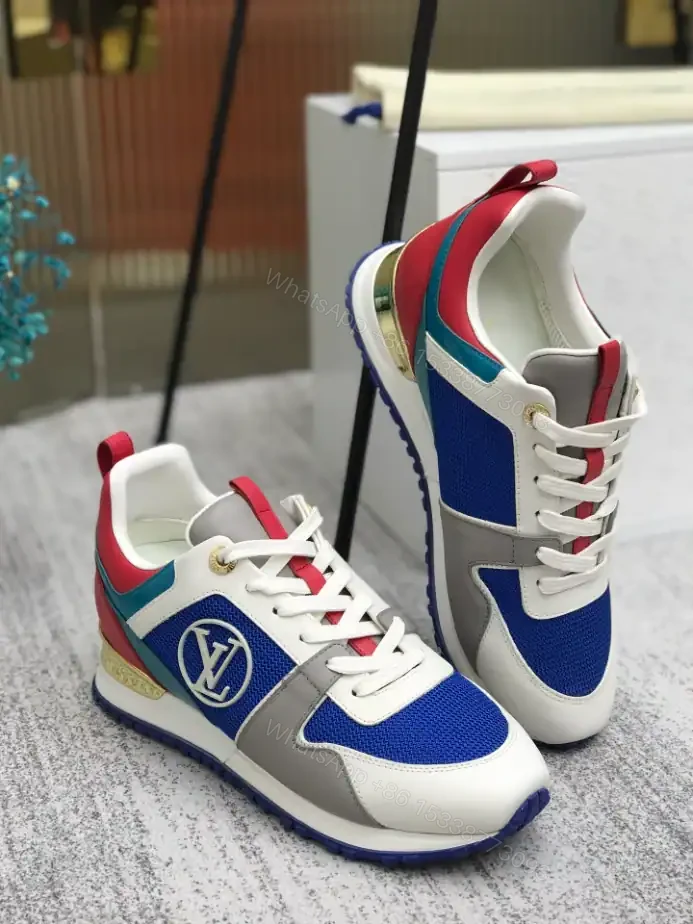 View 8 of LV RUN AWAY SNEAKER – LSVM058