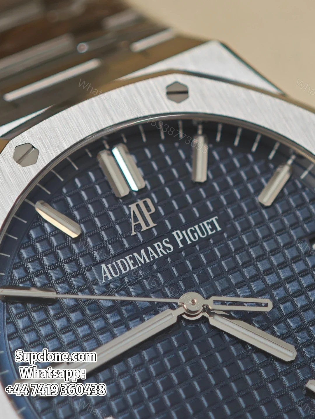 View 5 of Audemars Piguet Super Clone 1:1 Royal Oak 15500 Blue Dial
