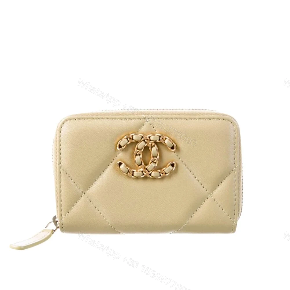 Chanel 19 Card Holder With Zipper Leather Beige Wallet 10Cm — view 1