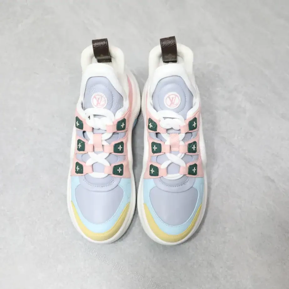 View 2 of LV ARCHLIGHT SNEAKER – LSVM024