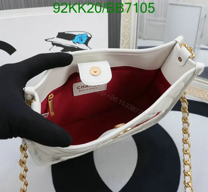View 28 of Chanel Black Casual Hobo Handbag in Genuine Leather BB1234 – Stunning Design Aesthetics