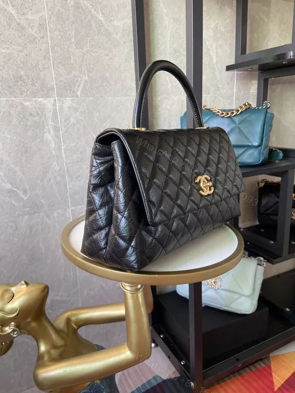 View 6 of Chanel-Inspired Quilted Leather Chain Bag: Luxury Everyday