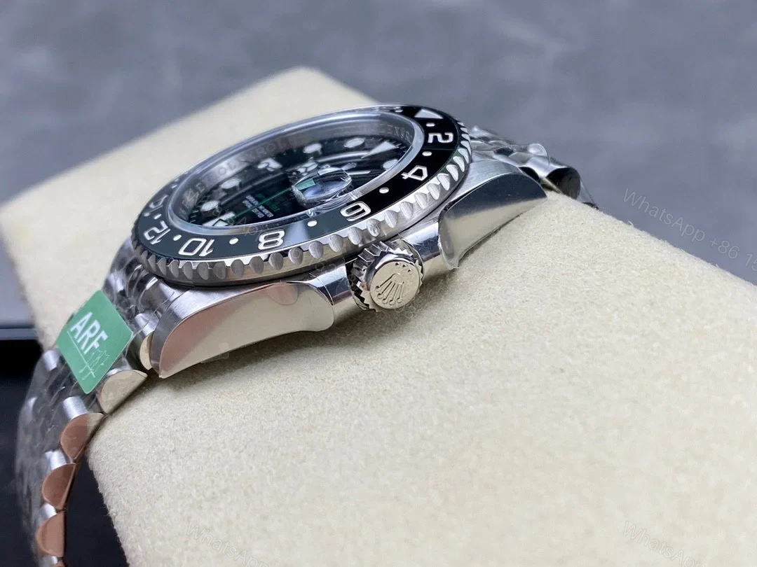 View 5 of Superclone Rolex GMT-Master II 126710GRNR “Bruce Wayne” Jubilee 2024