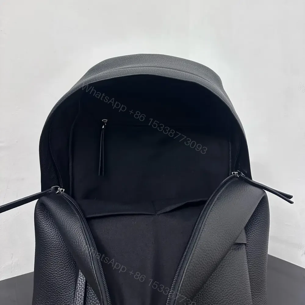 View 8 of 高仿BalenciagaExplorer系列小牛皮背包S