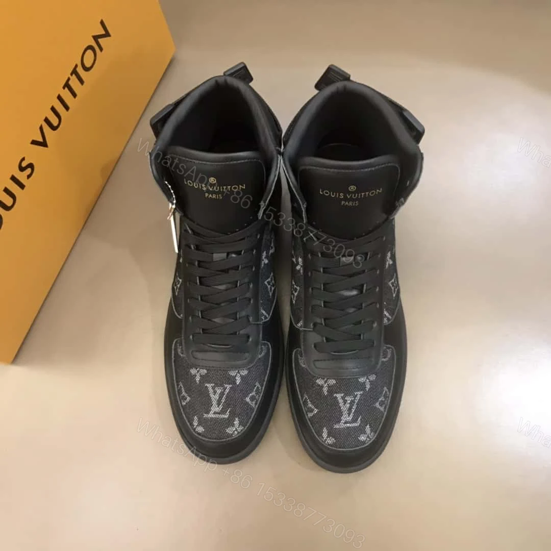 View 8 of LOUIS VUITTON RIVOLI BOOTS – LV77
