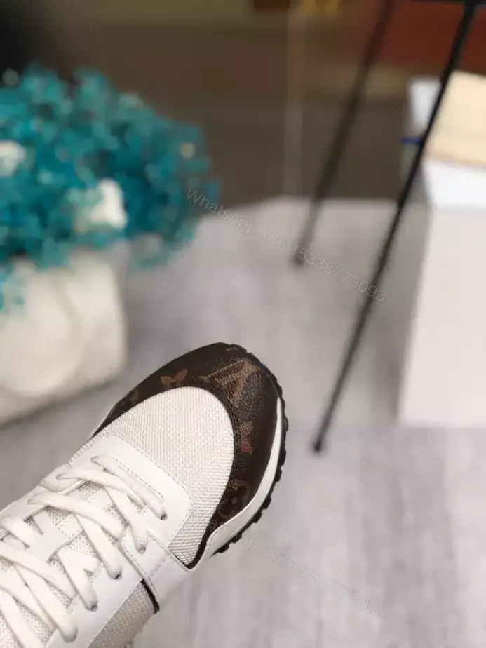View 5 of LV RUN AWAY SNEAKER – LSVM061