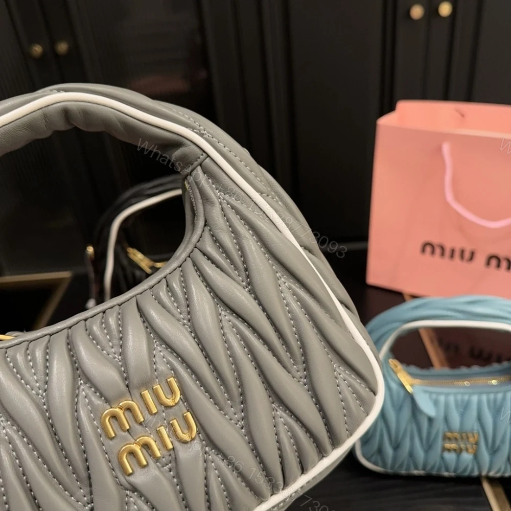 View 6 of MIUMIU WANDER MATELASSÉ BAG MARBLE GRAY AND WHITE 20CM 5BC125 2IBS F0RXG V OOF