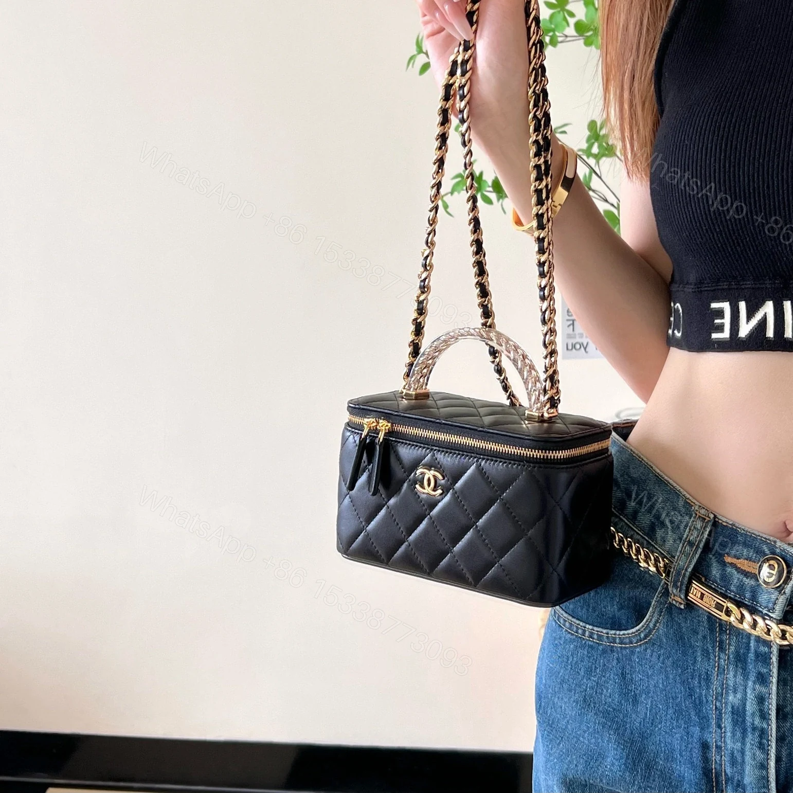 View 23 of 高仿Chanel*24S系列AS3765手柄盒子包黑色色免檢版