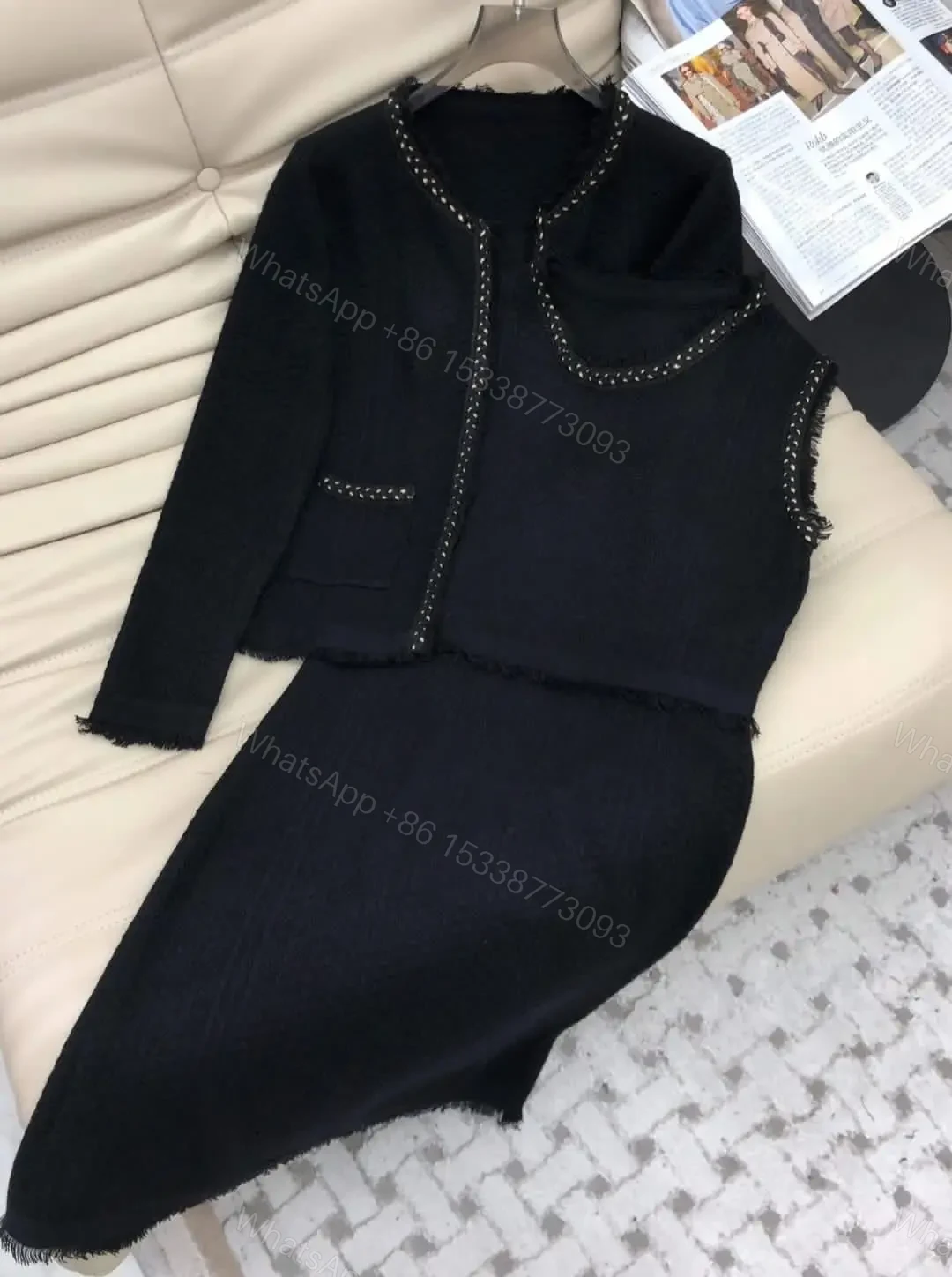 CHANEL — view 1