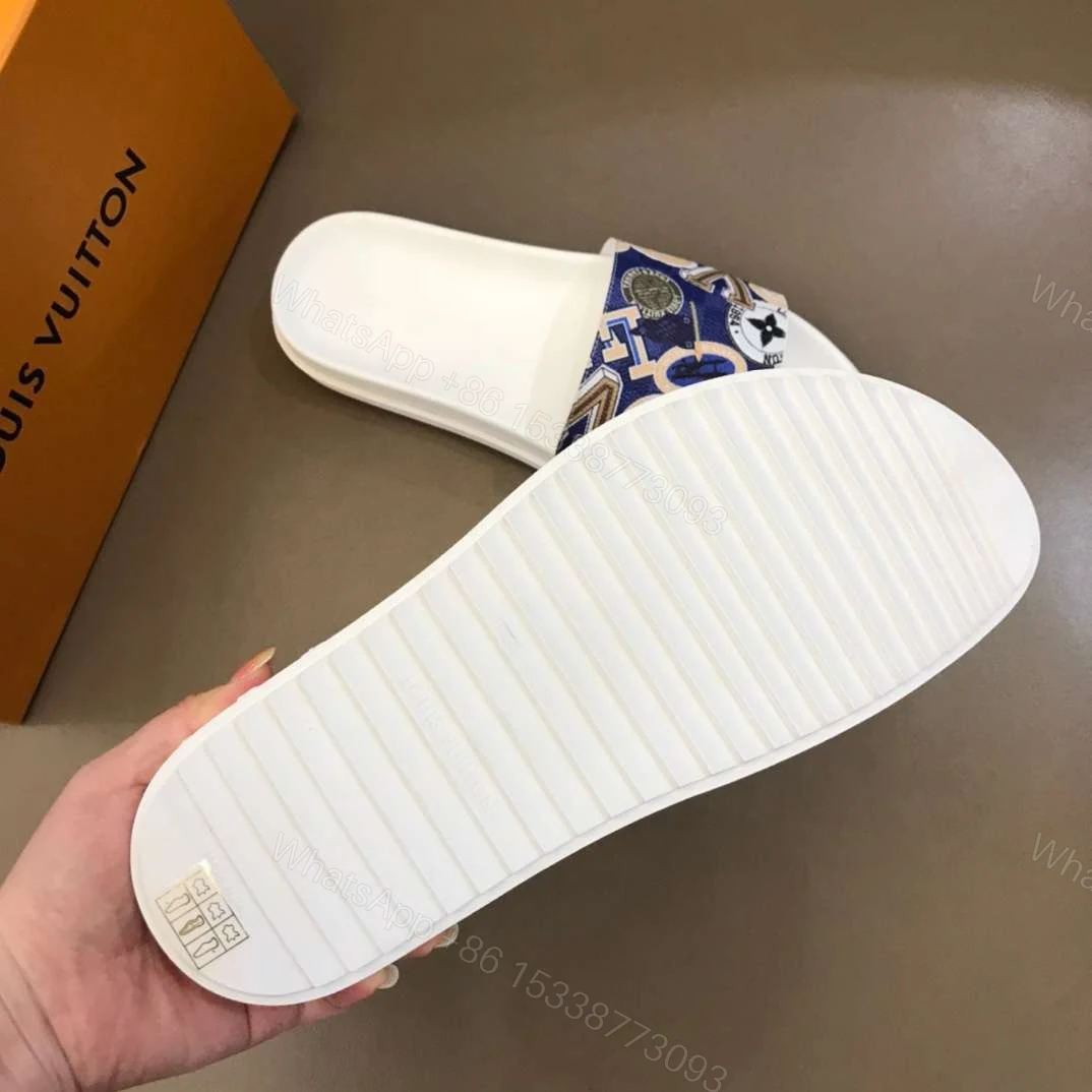 View 3 of LOUIS VUITTON MEN SLIDES – LVS50