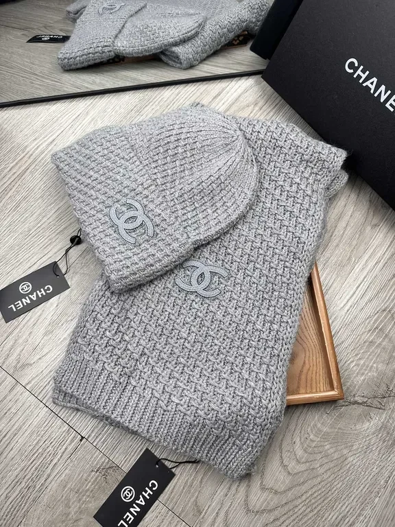 View 8 of Textured Chanel-Style Knit Set: Scarf & Beanie, Ultra-Cozy Luxury