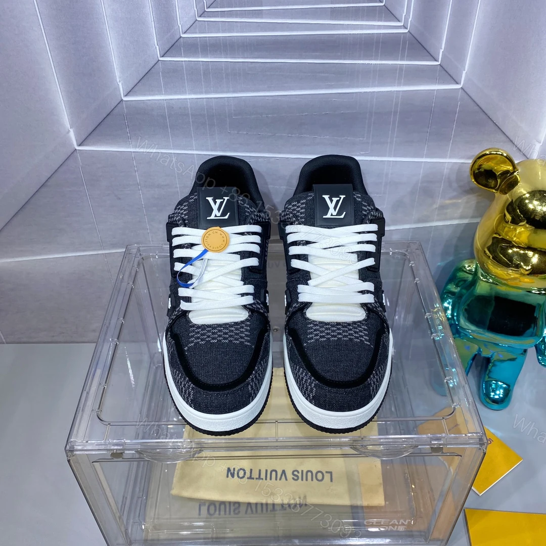LV 原單 Trainer 黑灰丹寧運動鞋 經典百搭款 — view 1