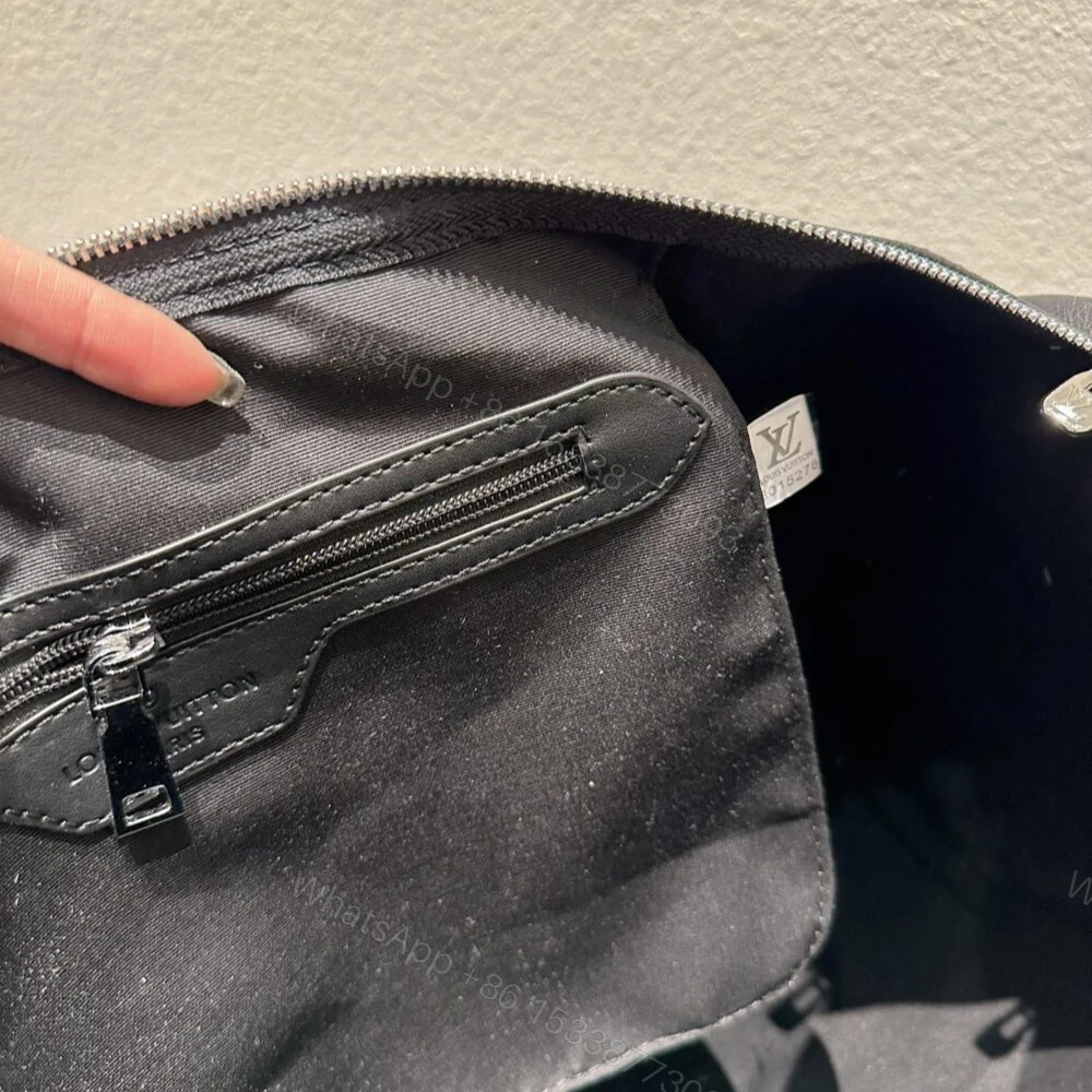 View 8 of Louis Vuitton Keepall Bandoulière 50 Black 50Cm M44810