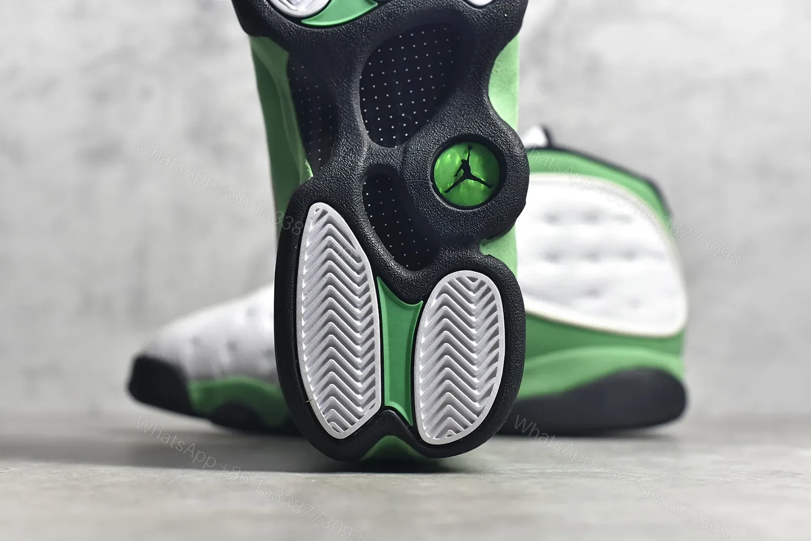 View 9 of AIR JORDAN 13 RETRO Lucky Green Reps