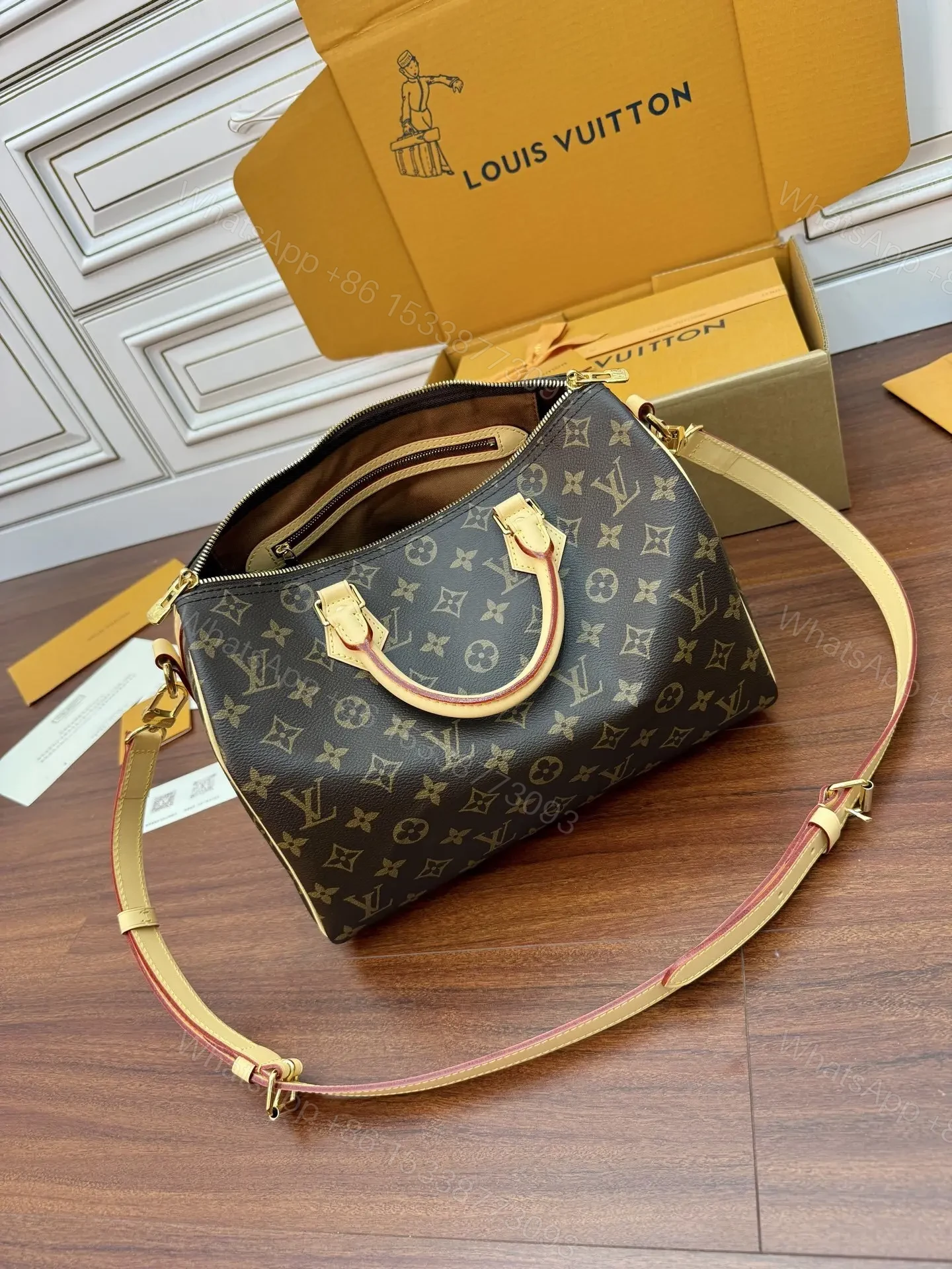 View 5 of Louis Vuitton Speedy Bandoulière 25 Handbag in Monogram
