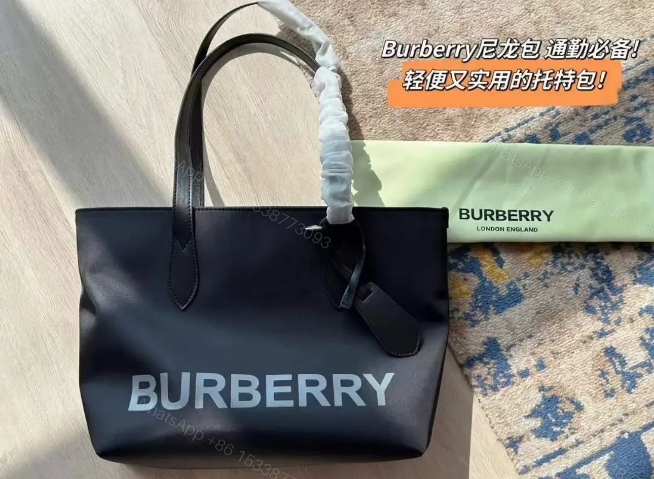 BURBERRY — view 1