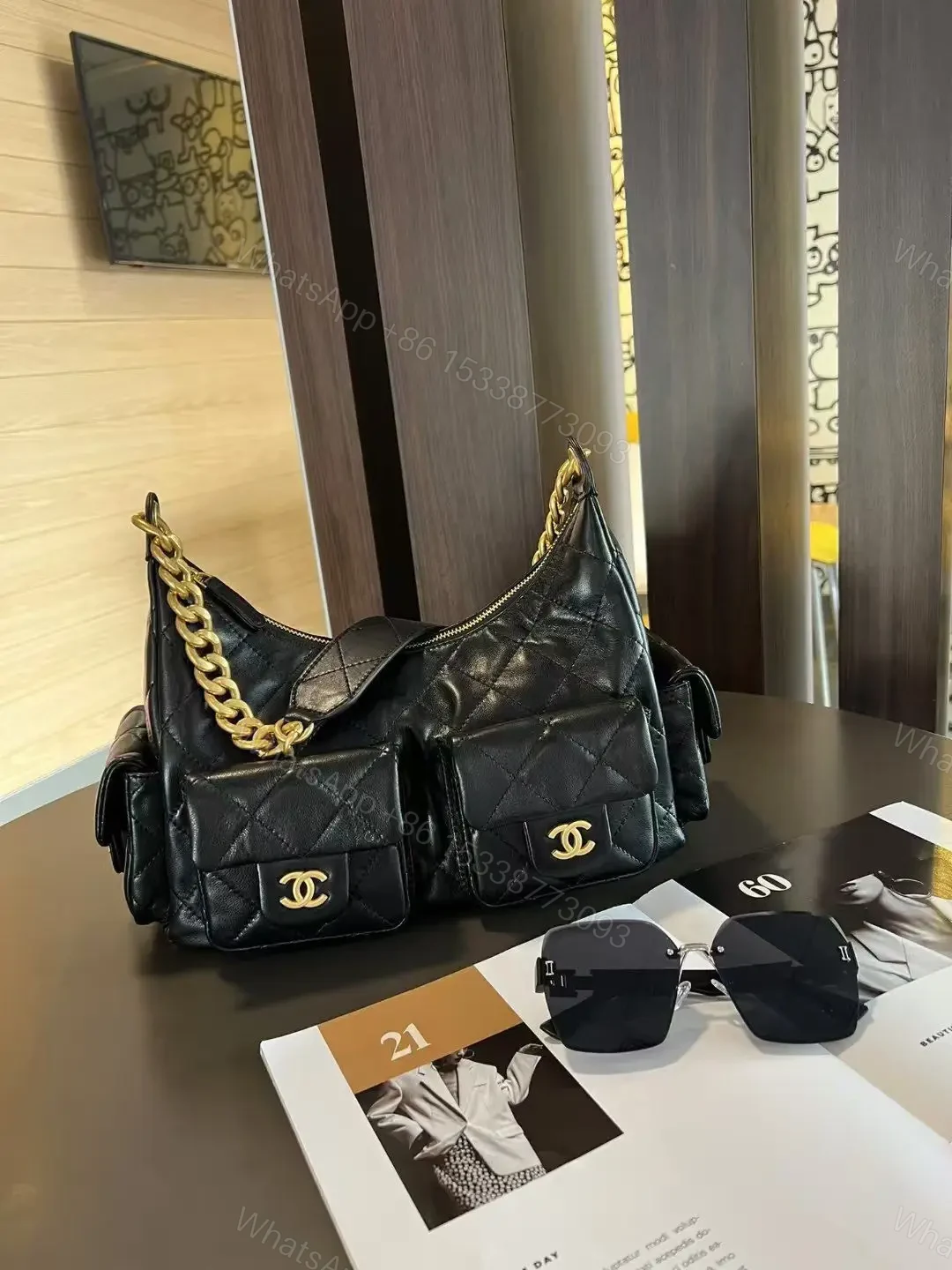 CHANEL — view 1