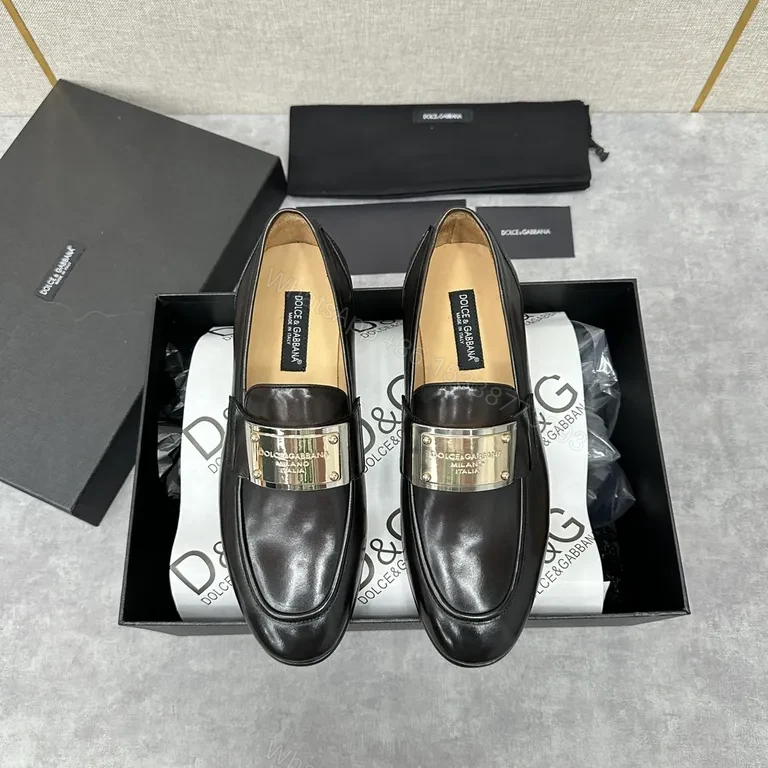 Polished Black Leather Loafers with Metallic Band - Classic Luxury Shoes — view 1