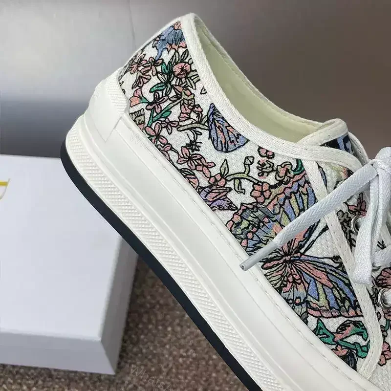 View 3 of WALK’N’DIOR PLATFORM SNEAKERS UNISEX MILLEFIORI EMBROIDERED WHITE – CD149
