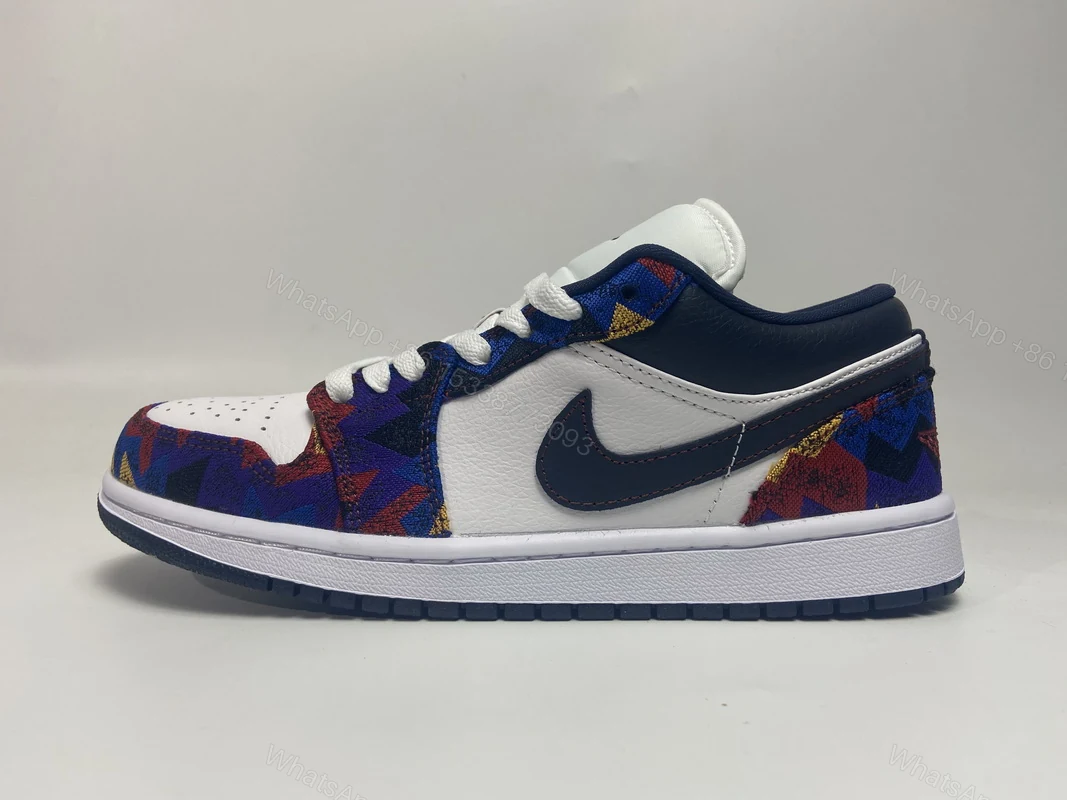 Air Jordan 1 Low Sweater CZ8659-100 — view 2
