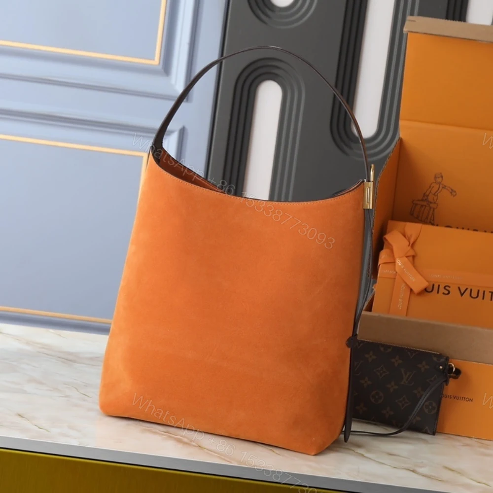 View 4 of Louis Vuitton Hobo MM Tan 35Cm M25516