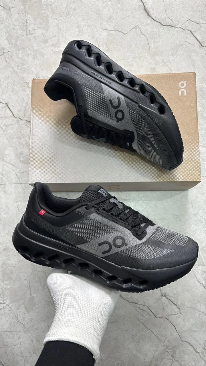 View 8 of FIRST COPY ON cloud running sports confirt shoes