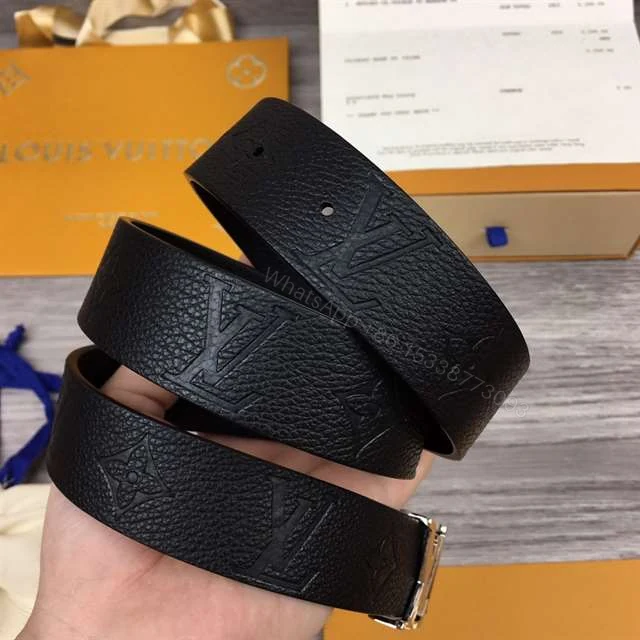 View 4 of LOUIS VUITTON ICONIC 30MM REVERSIBLE BELT – B107